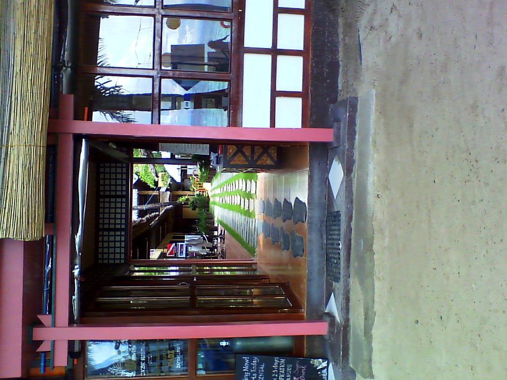 Eclipse Resort Manoc-Manoc