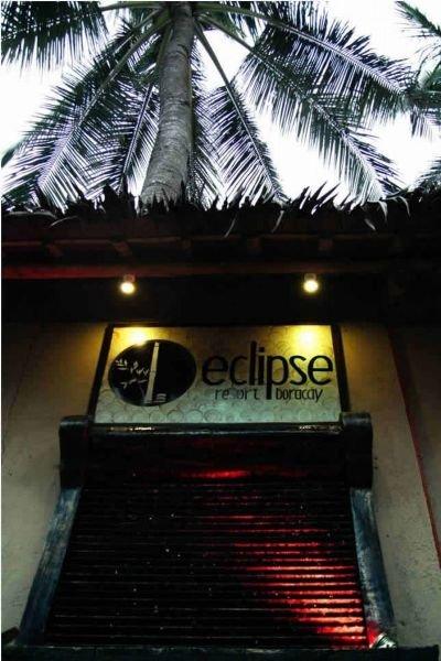Eclipse Manoc-Manoc