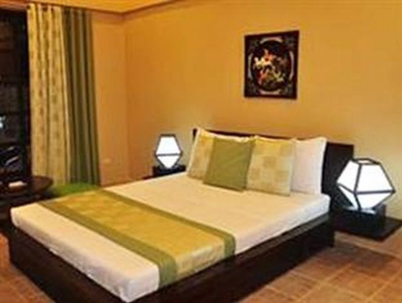 Eclipse Resort